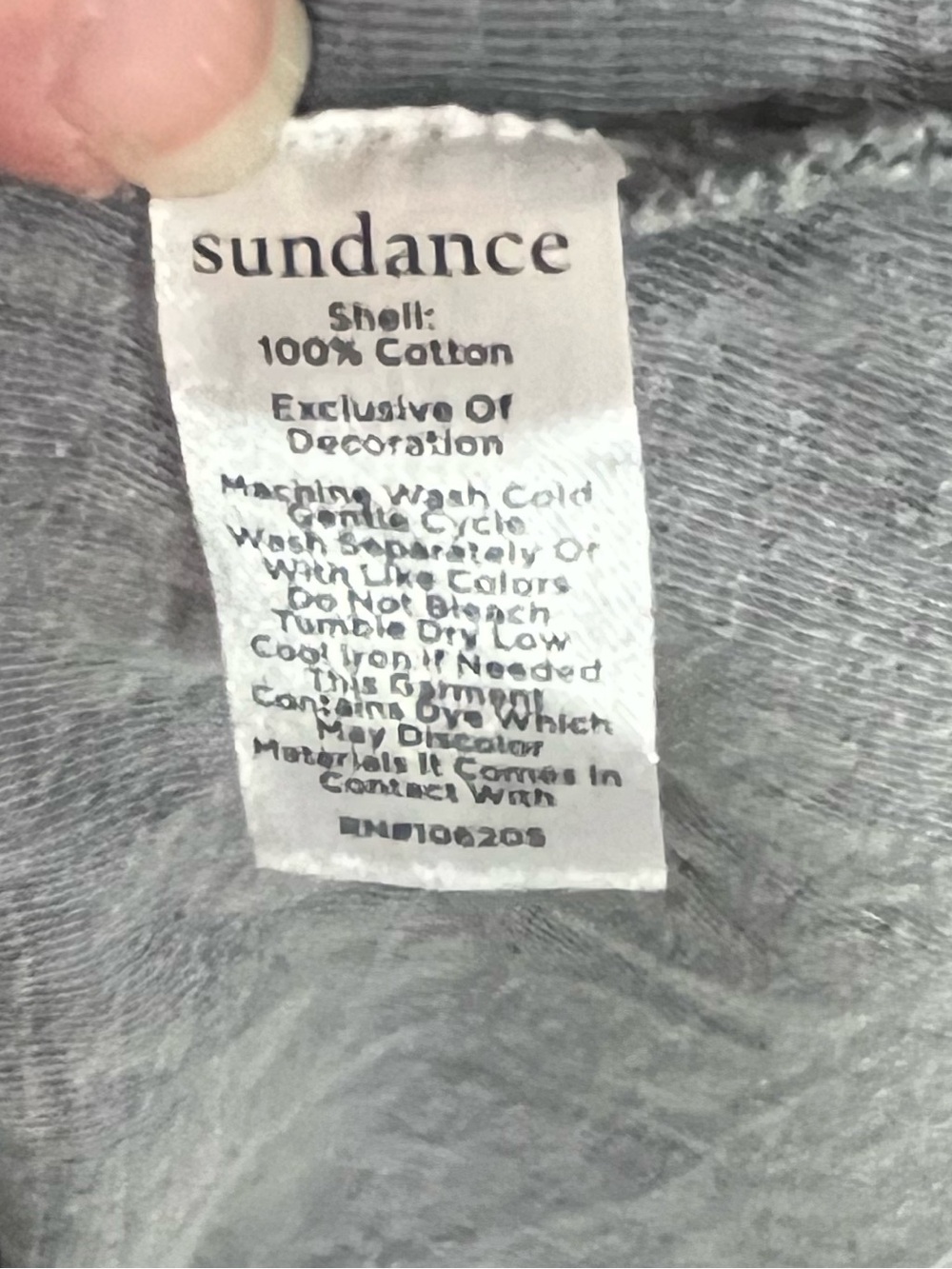 Sundance Grey Embroidered V Neck Willow Geo Henley Size Small - Picture 6 of 9